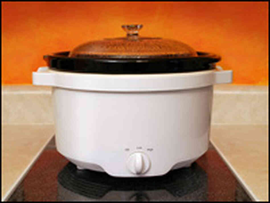 Slow cooker