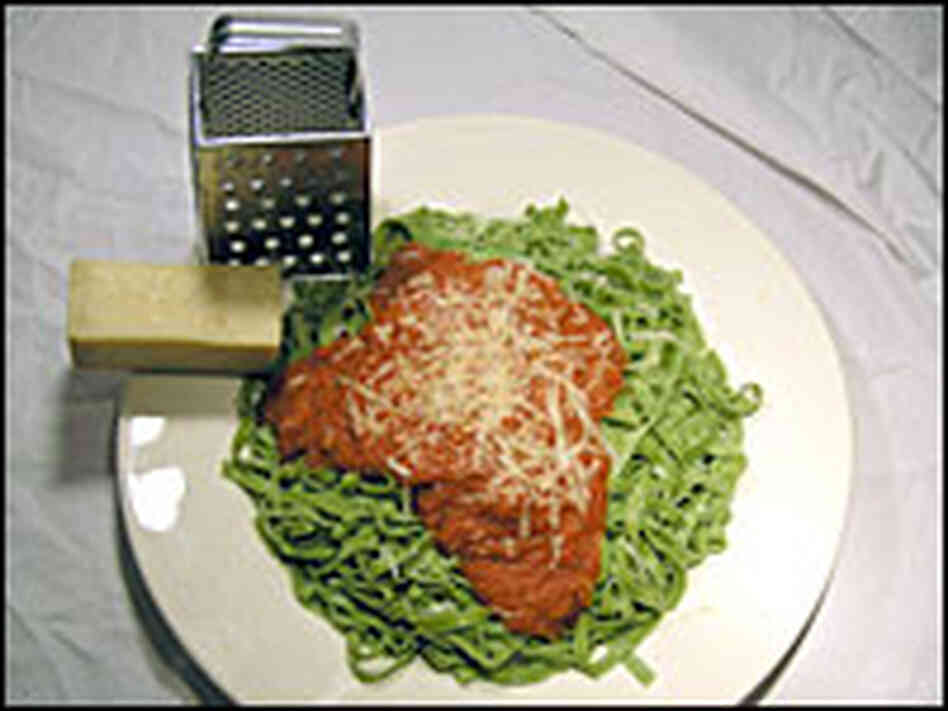 Spinach pasta with tomato sauce Spinach pasta with tomato sauce