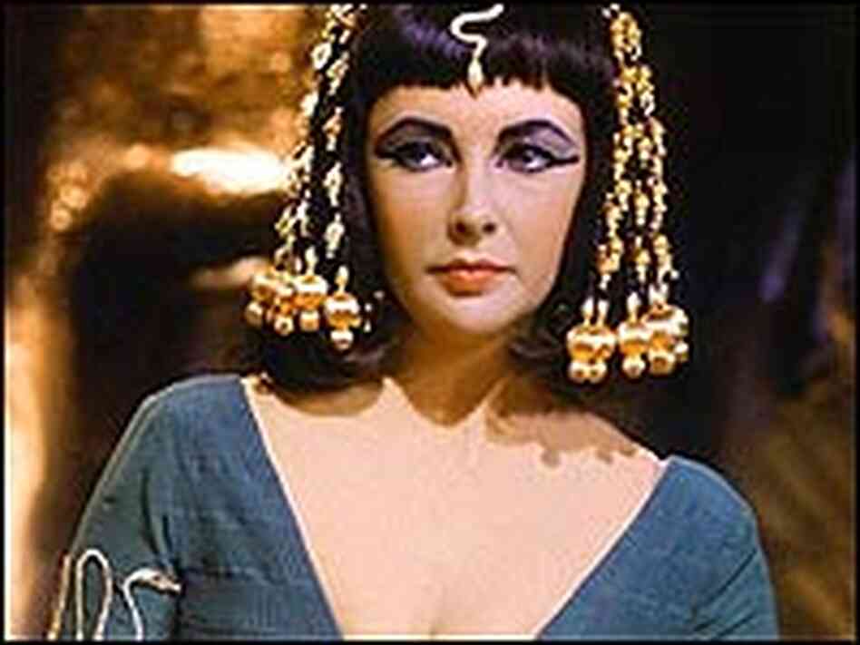 Elizabeth Taylor as Cleopatra in the 1963 film of the same name. Elizabeth Taylor as Cleopatra in the 1963 film of the same name.