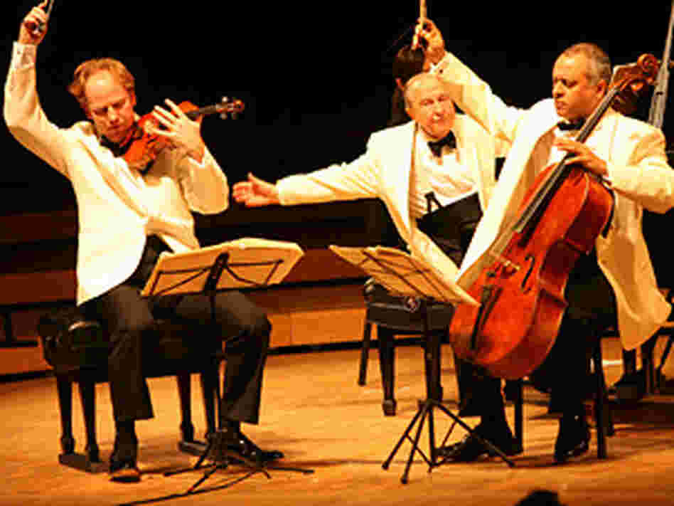 The Beaux Arts Trio: Antonio Meneses, Menahem Pressler and Daniel Hope. The Beaux Arts Trio: Antonio Meneses, Menahem Pressler and Daniel Hope.