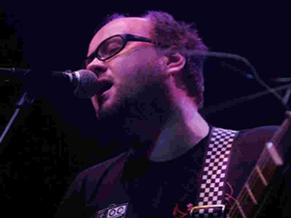 apples live 300