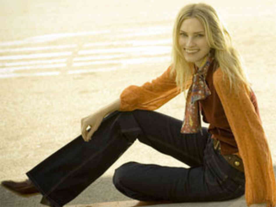 Aimee Mann (300) Aimee Mann (300)