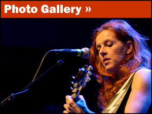Shamelessly stolen from NPRs site of Neko Case at the 9:30 Club in DC.