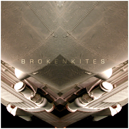 brokenkites300