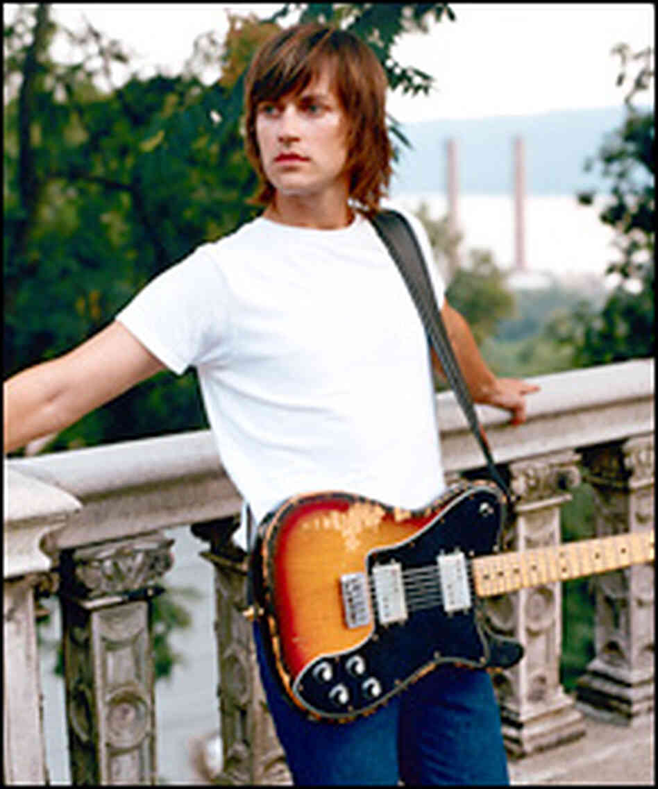 Rhett Miller looks to his Old 97's catalog for solo material. Rhett Miller looks to his Old 97's catalog for solo material.