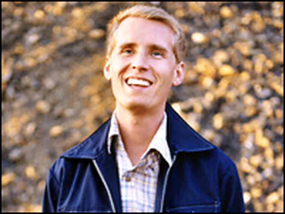 Tom Brosseau sings with uncommon delicacy, recalling the likes of Jeff Buckley. Sam Jones Tom Brosseau sings with uncommon delicacy, recalling the likes of Jeff Buckley. Sam Jones