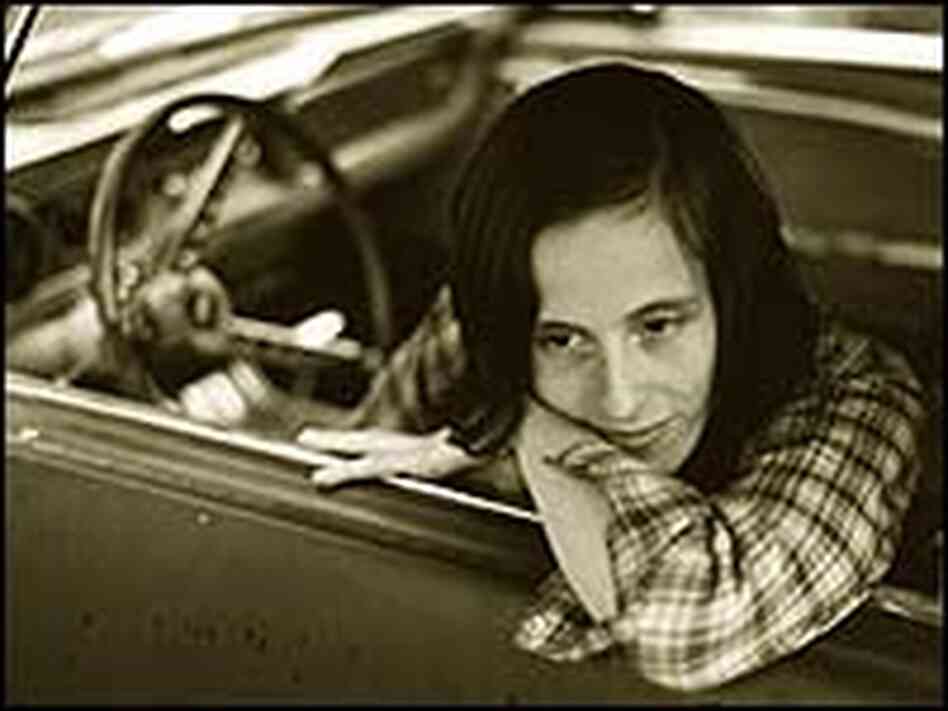 Sera Cahoone exudes comfort and resignation in every breath. Sera Cahoone exudes comfort and resignation in every breath.