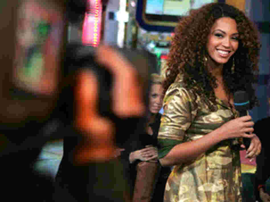 Beyonce Knowles on TRL 300 Beyonce Knowles on TRL 300