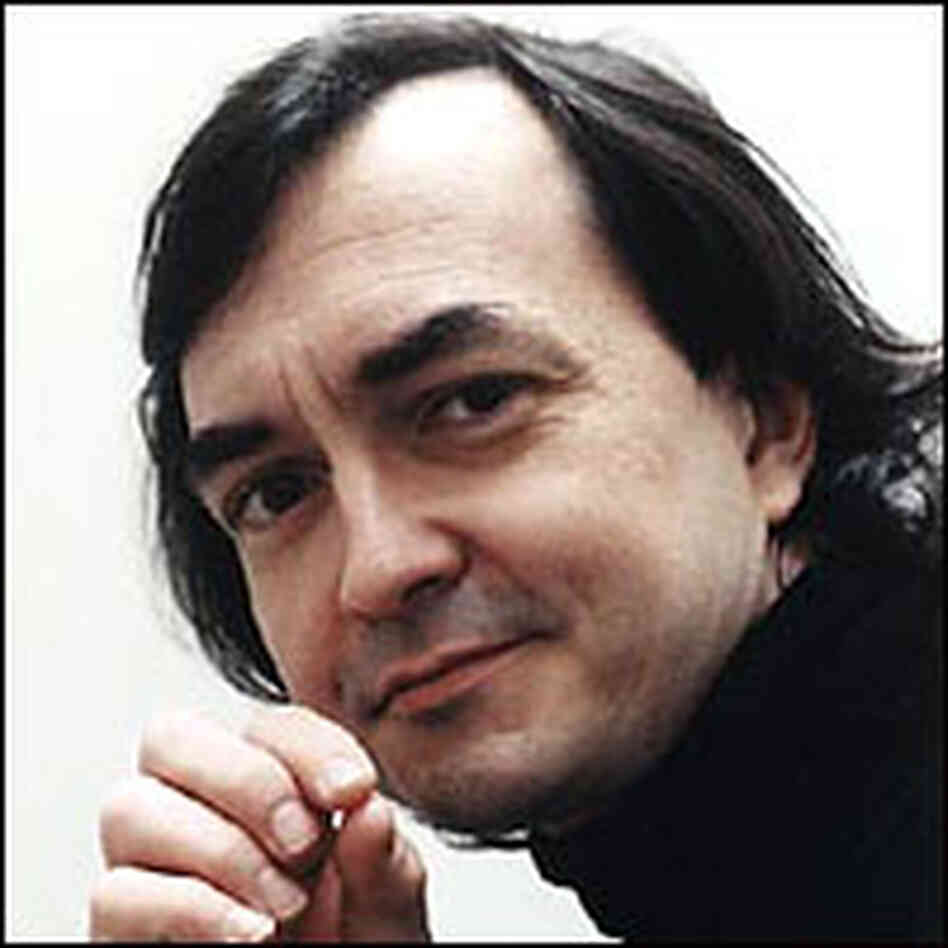 Pianist Pierre-Laurent Aimard Pianist Pierre-Laurent Aimard