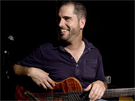 Charlie Hunter; CREDIT: Takehiko Tokiwa