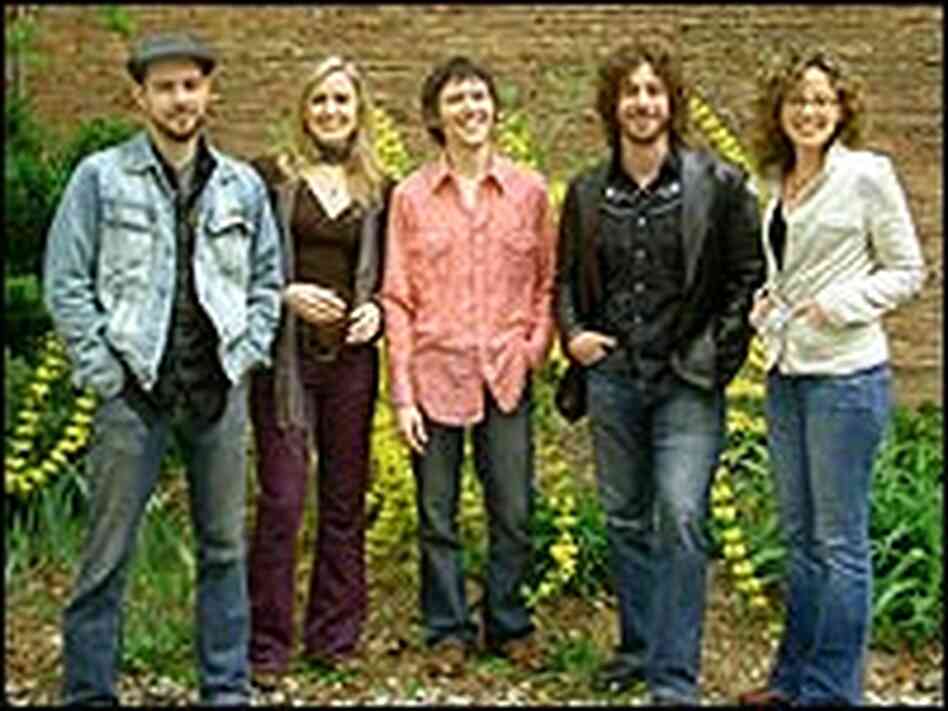 Elena See of 'Folk Alley' Elena See of 'Folk Alley'
