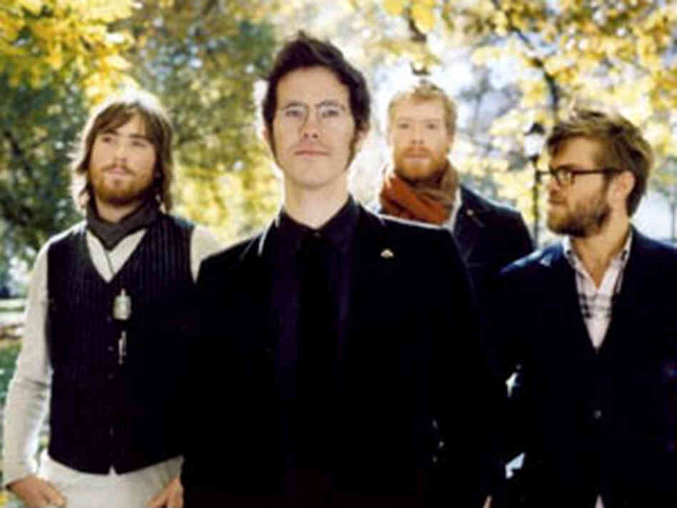 Elvis Perkins in Dearland 300 Elvis Perkins in Dearland 300