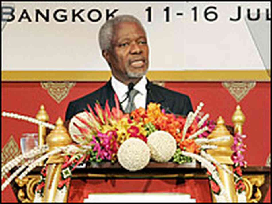 U.N. Secretary-General Kofi Annan urges a unified approach to AIDS. Credit: Reuters U.N. Secretary-General Kofi Annan urges a unified approach to AIDS. Credit: Reuters