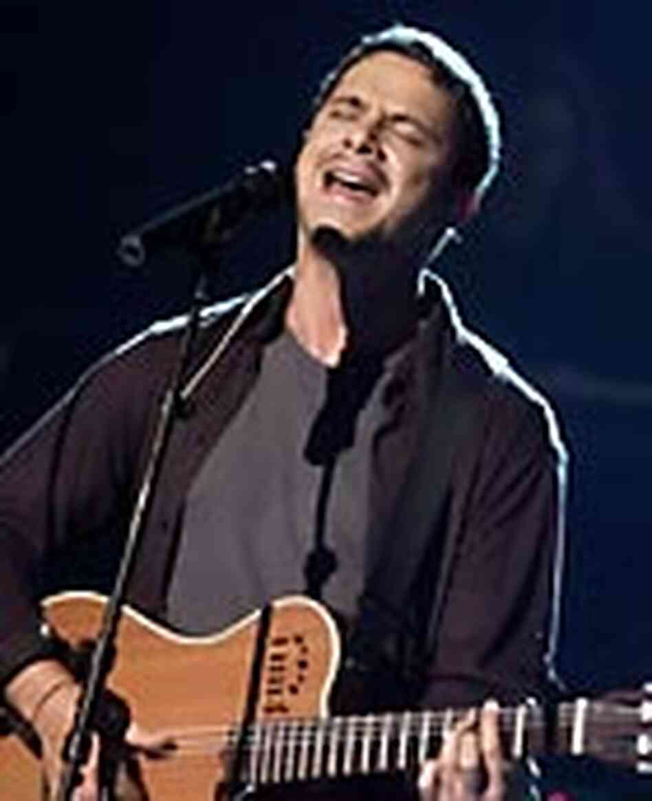 Spanish musician Alejandro Sanzo, shown in a February 2002 file photo. Spanish musician Alejandro Sanzo, shown in a February 2002 file photo.