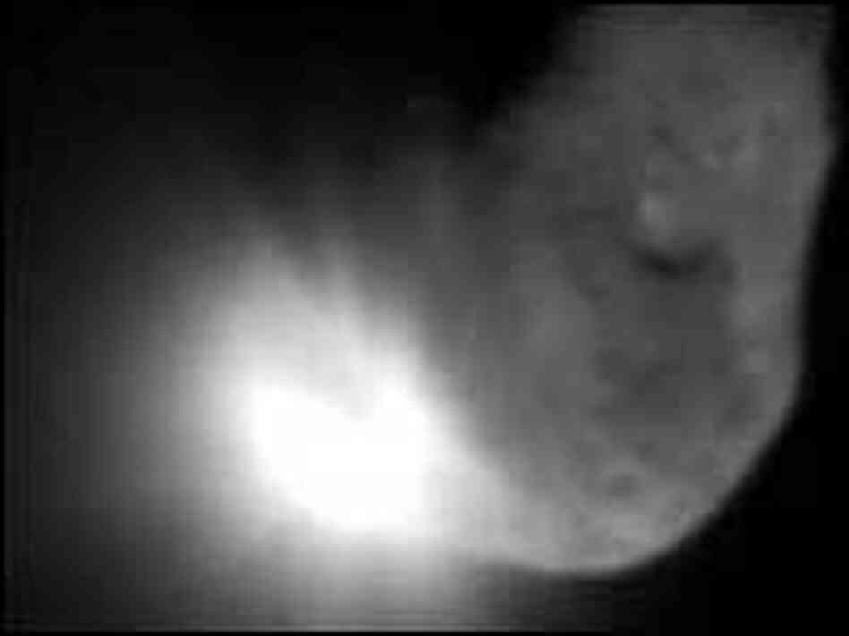 Comet Tempel 1 strikes the Deep Impact probe. Comet Tempel 1 strikes the Deep Impact probe.