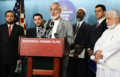 Muzammil Siddiqi, head of the Fiqh Council of North America, speaks at a news conference.