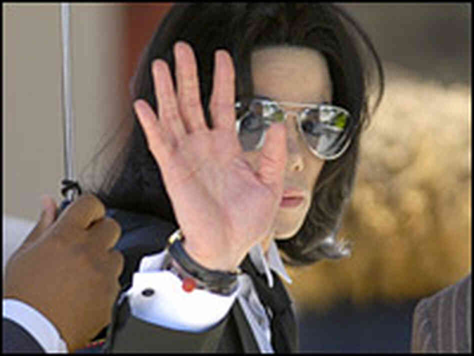 Michael Jackson waves to fans as he arrives at the Santa Barbara County Courthouse. Michael Jackson waves to fans as he arrives at the Santa Barbara County Courthouse.