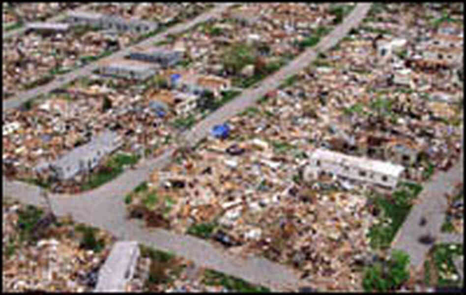 Trailer park destroyed by Hurricane Andrew. Credit: Corbis.