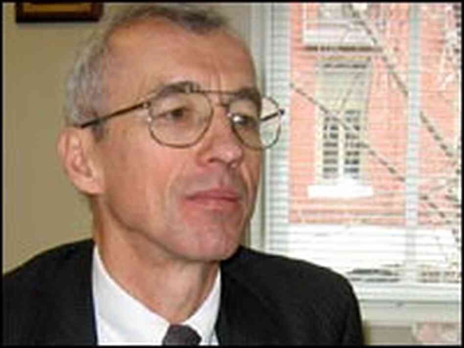 Paul Pillar was national intelligence officer for the Middle East at the CIA from 2000 to 2005. Paul Pillar was national intelligence officer for the Middle East at the CIA from 2000 to 2005.