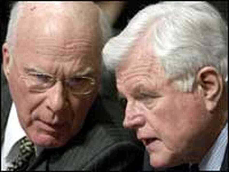 Leahy and Kennedy confer at Alito's confirmation hearings. Leahy and Kennedy confer at Alito's confirmation hearings.