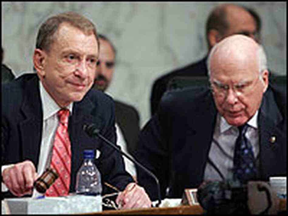Sen. Arlen Specter and Sen. Patrick Leahy at committee hearing. Sen. Arlen Specter and Sen. Patrick Leahy at committee hearing.