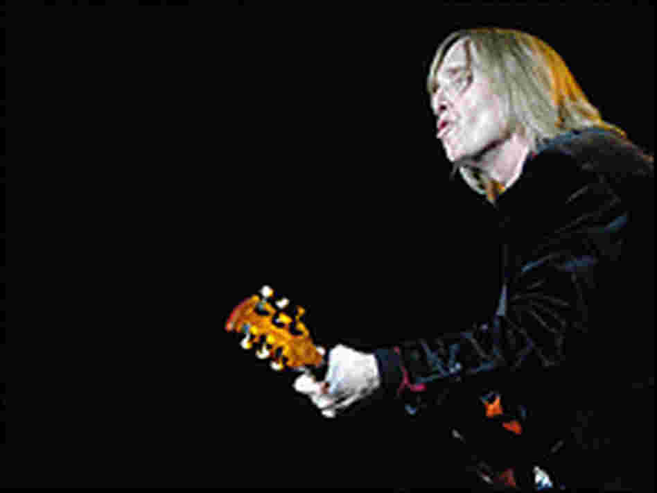 Tom Petty performs at the 2006 Bonnaroo Festival in Manchester, Tenn.