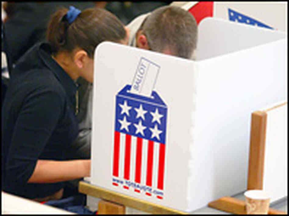 Oregon voters cast their ballots in the 2004 elections. Oregon voters cast their ballots in the 2004 elections.