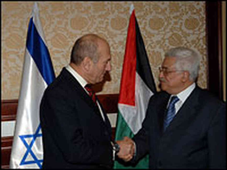 Israeli Prime Minister Ehud Olmert meets Palestinian leader Mahmoud Abbas/Getty. Israeli Prime Minister Ehud Olmert meets Palestinian leader Mahmoud Abbas/Getty.