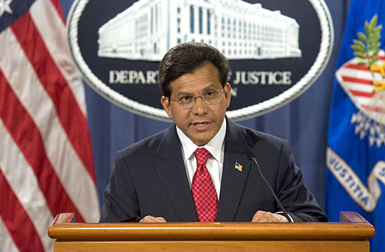 U.S. Attorney General Alberto Gonzales formally announces his resignation.