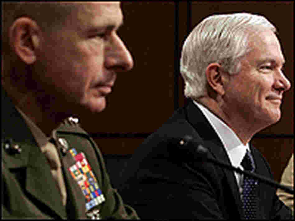 Defense Secretary Robert Gates, right, with Gen. Peter Pace, chairman of the Joint Chiefs of Staff.