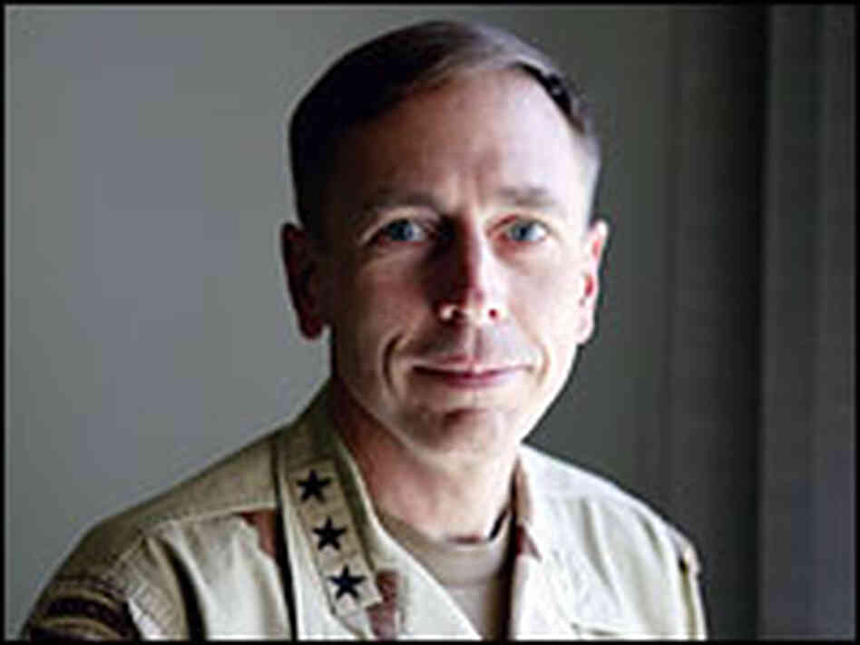Lt. Gen. David Petraeus Lt. Gen. David Petraeus