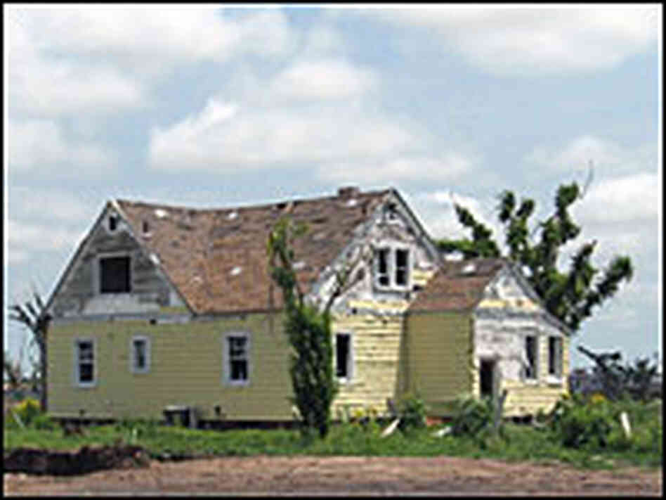 Damaged house in Greensburg, Kan.