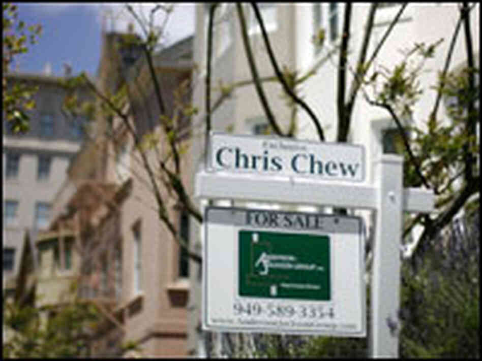 A sign stands in front of a home for sale in San Francisco, June 2007. A sign stands in front of a home for sale in San Francisco, June 2007.