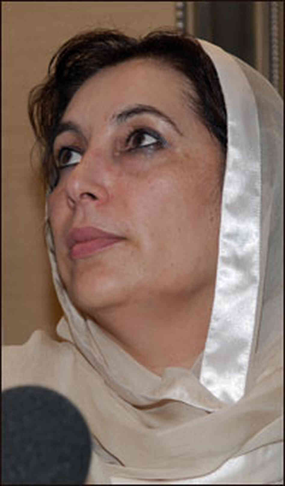 Former Pakistani Prime Minister Benazir Bhutto Former Pakistani Prime Minister Benazir Bhutto