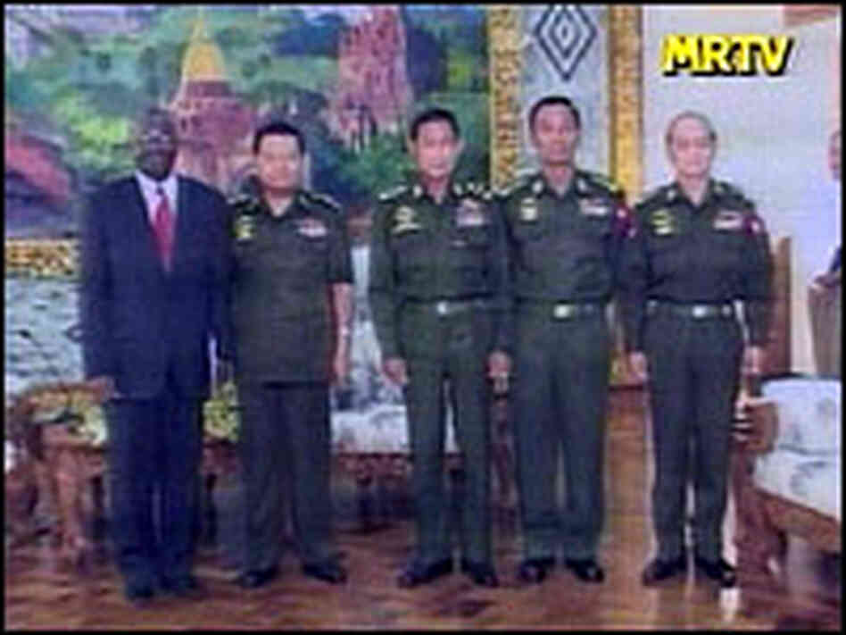 U.N. envoy Ibrahim Gambari , left, meets Myanmar junta chief Senior Gen. Than Shwe, second left. U.N. envoy Ibrahim Gambari , left, meets Myanmar junta chief Senior Gen. Than Shwe, second left.