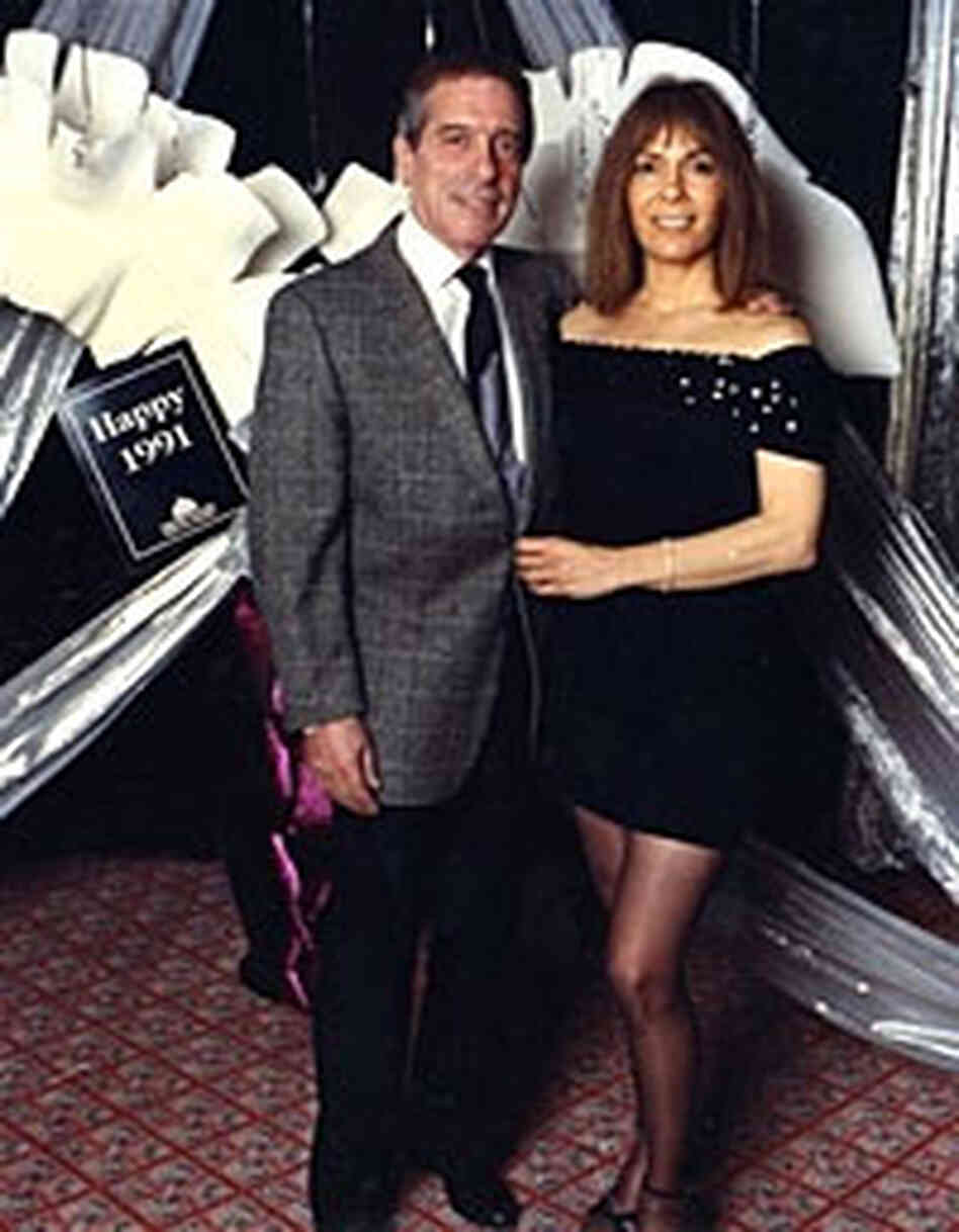 Gregory Scarpa and his girlfriend, Linda Schiro, are shown here in a 1991 photo. Gregory Scarpa and his girlfriend, Linda Schiro, are shown here in a 1991 photo.