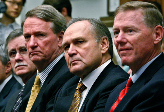 UAW and Detroit auto executives appear before the House Financial Services Committee Nov. 19.