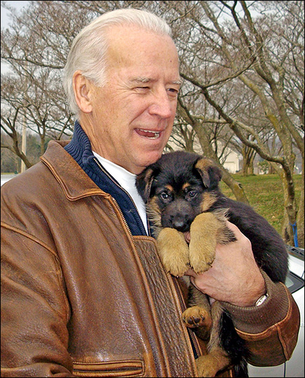 Joe Biden and his family's German shepherd puppy.