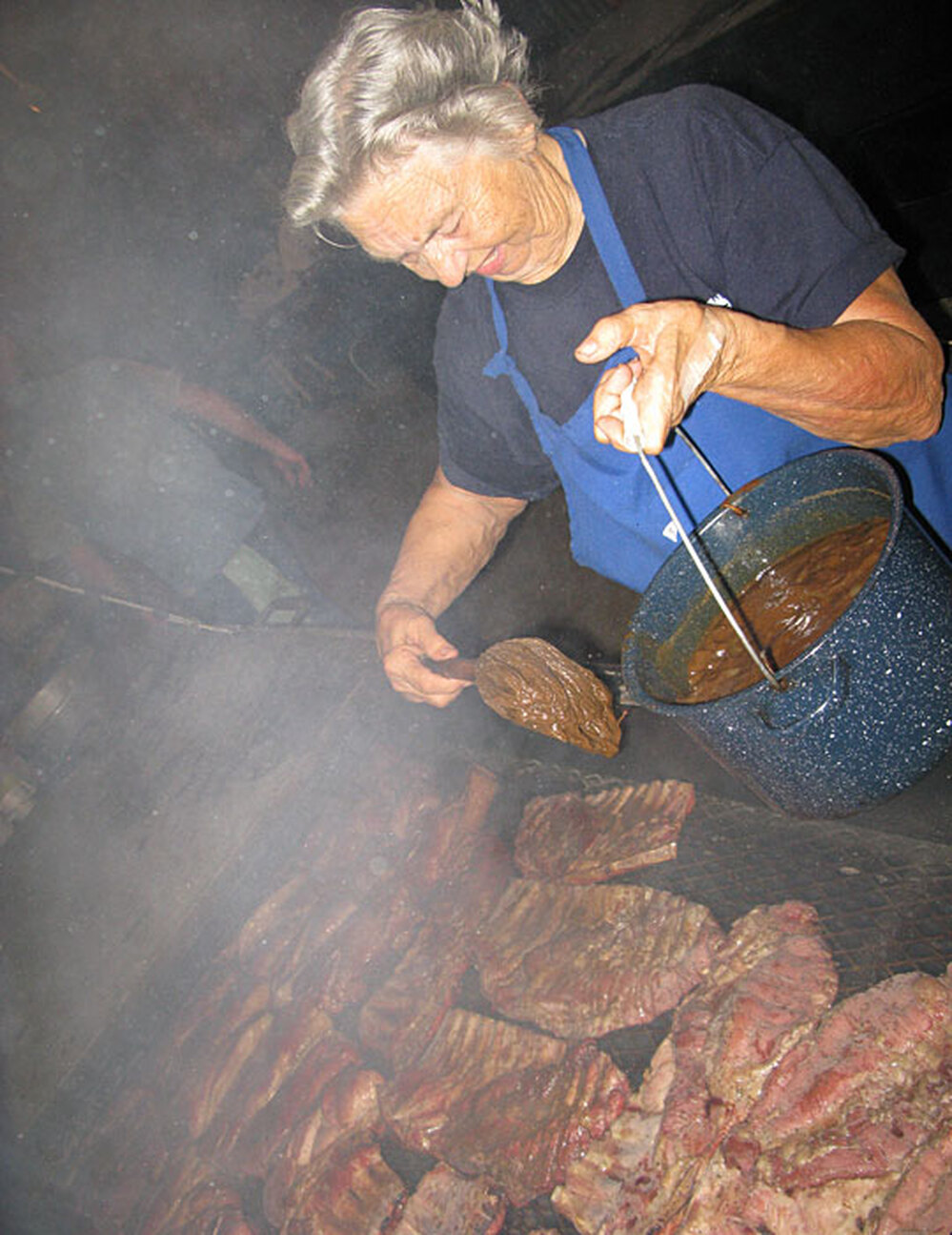 Miss Tootsie basting ribs