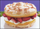 Strawberries and meringue cream cake Strawberries and meringue cream cake