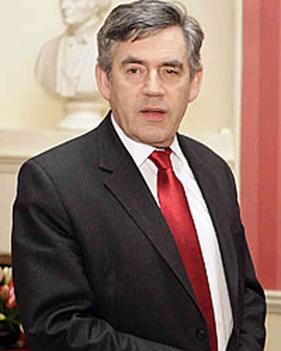 British Prime Minister Gordon Brown said China's prime minister may hold talks with the Dalai Lama. British Prime Minister Gordon Brown said China's prime minister may hold talks with the Dalai Lama.