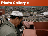 Quake's Injured Trek for Miles Seeking Help