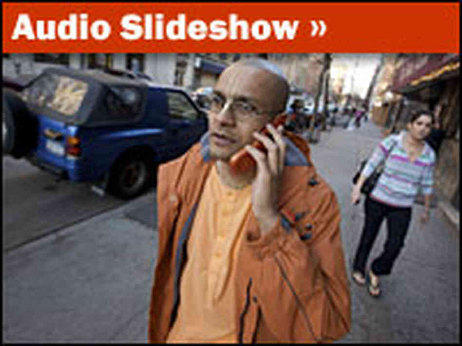 Audio Slideshow: A Day in the Life of an Urban Monk Audio Slideshow: A Day in the Life of an Urban Monk