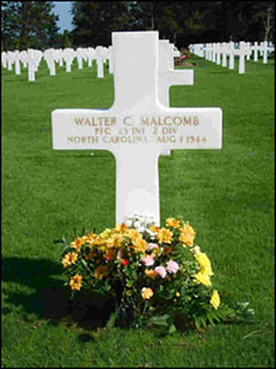 Walter Malcolm's grave