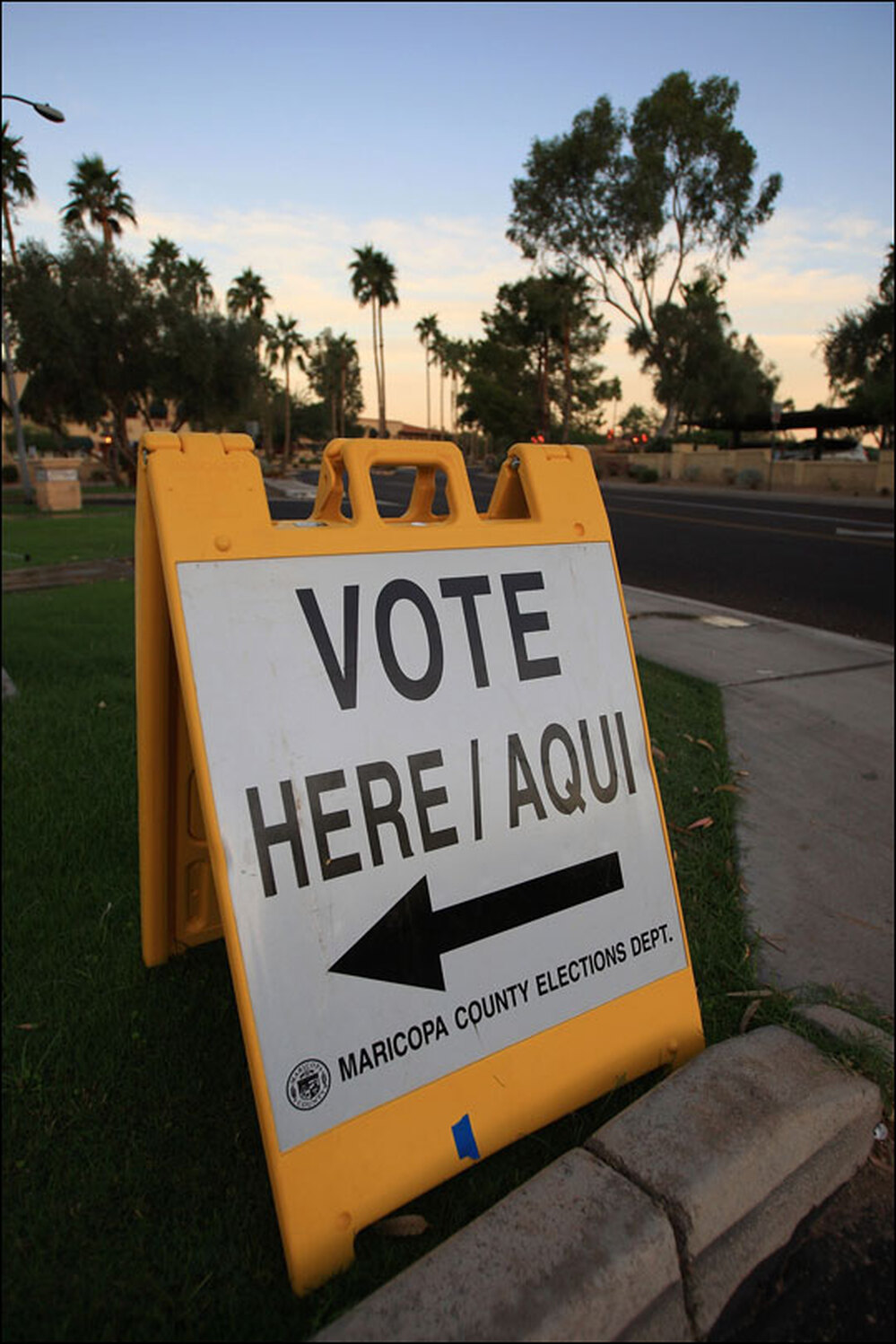 Bilingual Sign