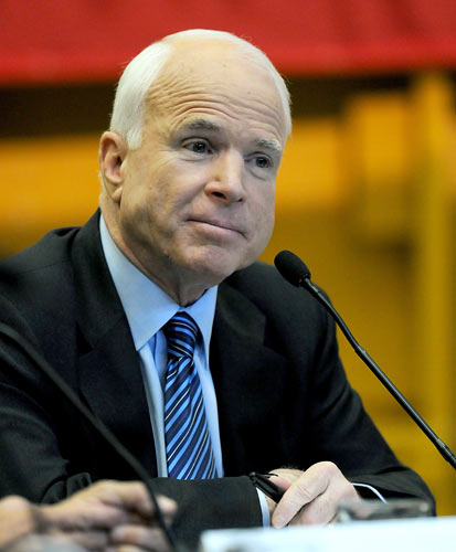 Sen. John McCain conducts a small-business roundtable discussion in Des Moines, Iowa.