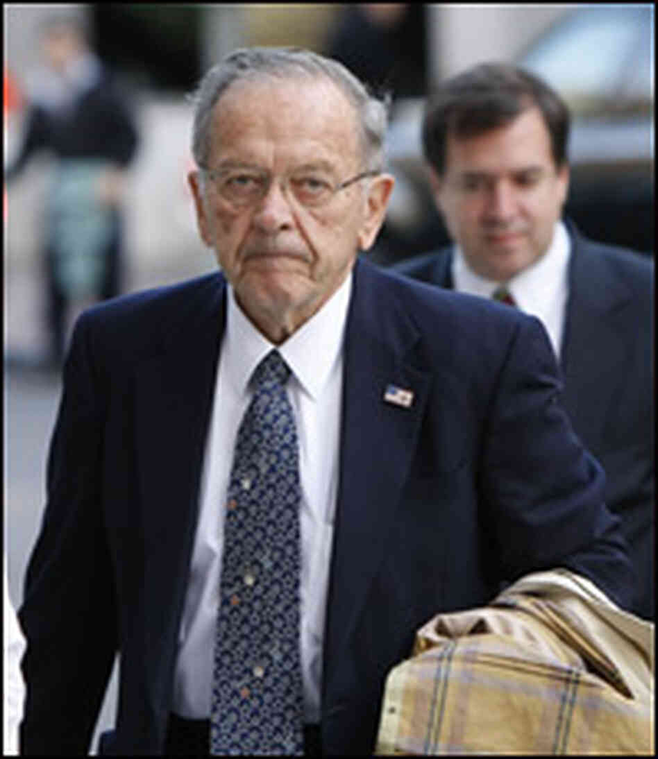 Sen. Ted Stevens arrives at federal court.