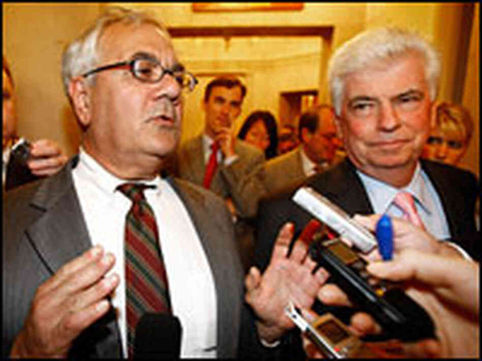 Rep. Barney Frank and Sen. Christopher Dodd talk with reporters on Capitol Hill.