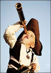 Child dressed as a pirate