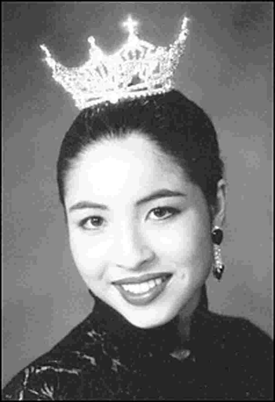 Roxana Saberi was crowned Miss North Dakota in 1997. Roxana Saberi was crowned Miss North Dakota in 1997.